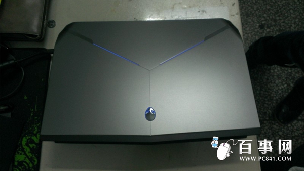 国行新alienware15开箱4