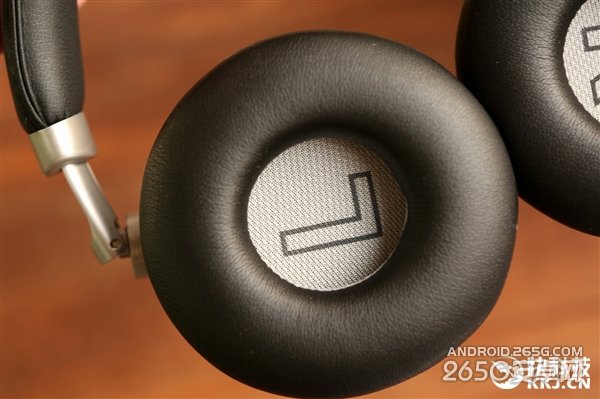 魅族HD5头戴式耳机图赏6