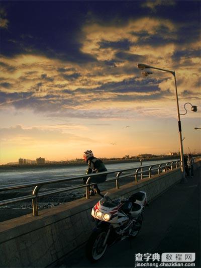 Photoshop合成教程:日落的摩托手1