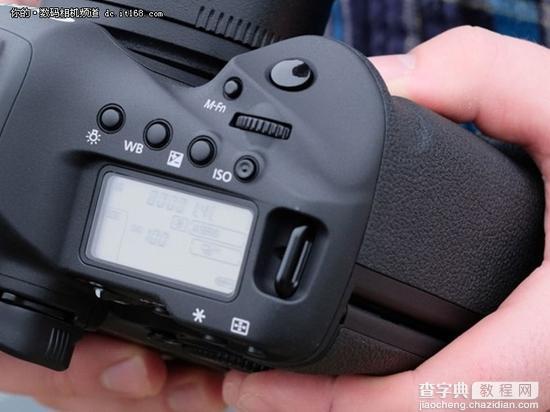 佳能1DX II与尼康D5简单对比3