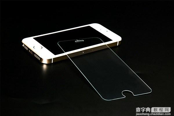 iPhone7怎么贴膜1