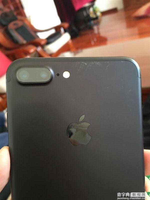 iPhone 7磨砂黑会掉漆吗4