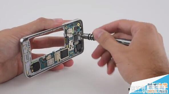 三星 S5 mini手机做工怎么样 三星Galaxy S5 mini拆机图解详细教程23