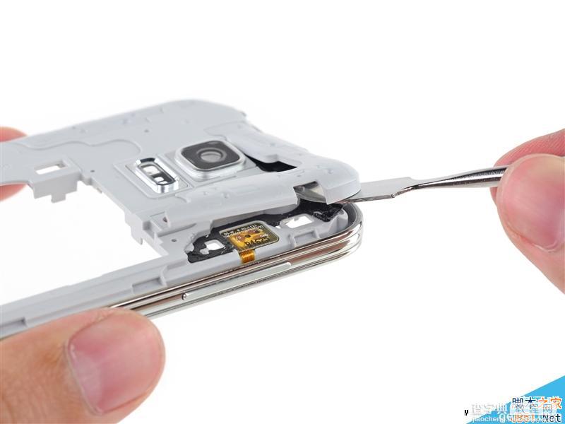 三星 S5 mini手机做工怎么样 三星Galaxy S5 mini拆机图解详细教程33