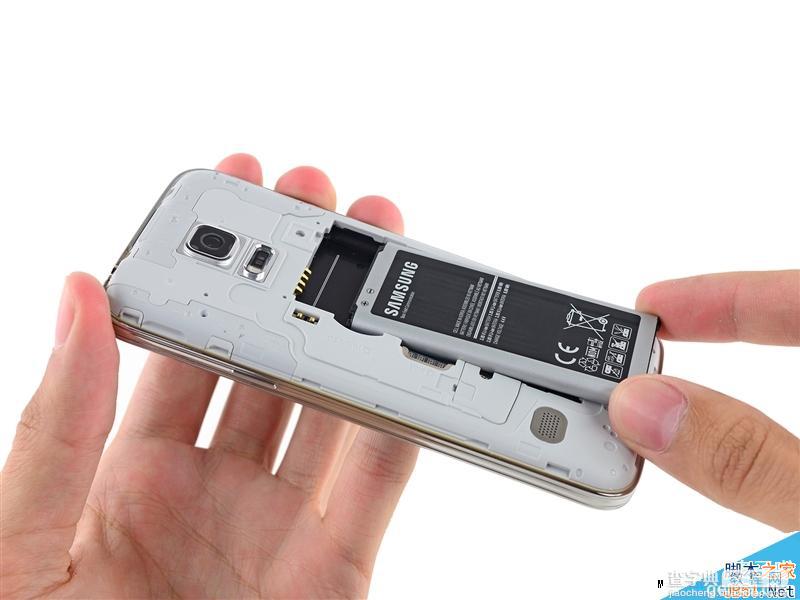 三星 S5 mini手机做工怎么样 三星Galaxy S5 mini拆机图解详细教程8