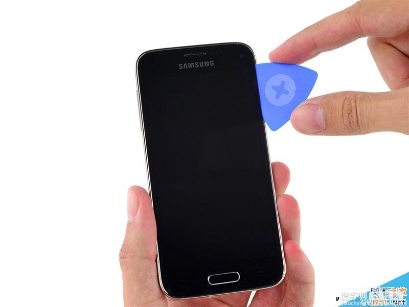 三星 S5 mini手机做工怎么样 三星Galaxy S5 mini拆机图解详细教程14