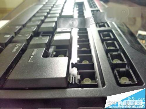 键盘怎么完全拆卸清理并重新组装?12