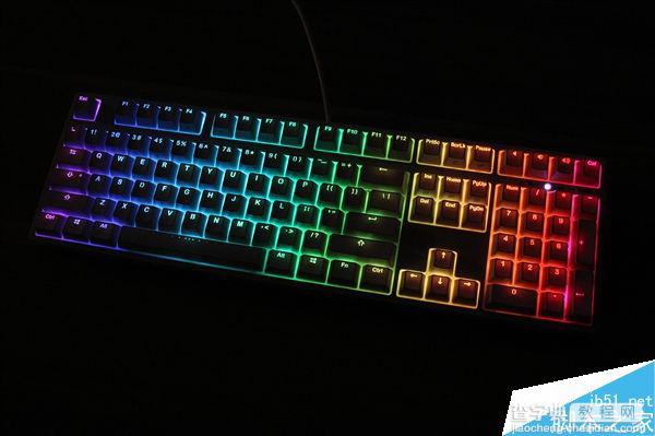 IKBC时光机机械键盘F-RGB开箱图赏:加入RGB背光灯效22
