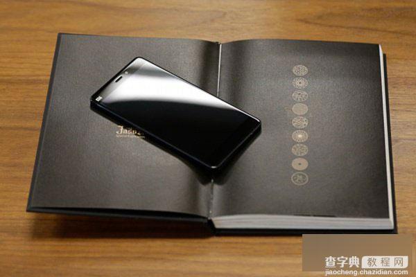 小米note黑色限量版手机开箱图赏 含张杰首发CD及140页写真11