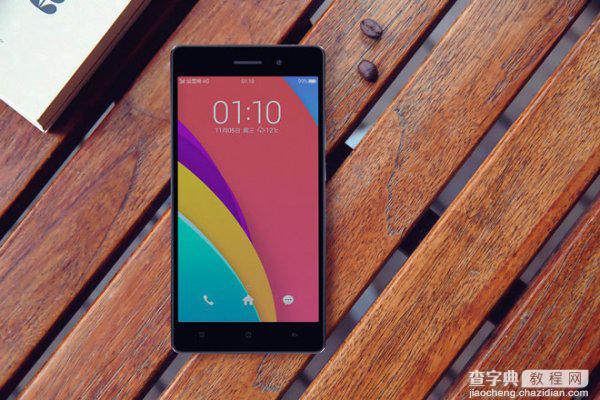 OPPO R5灰色版高清图赏 手机界最佳时尚单品9