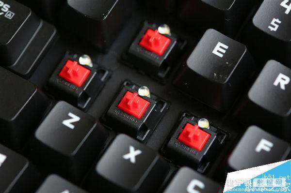 罗技游戏机械键盘G610青轴与红轴版图赏:手感清脆轻盈8