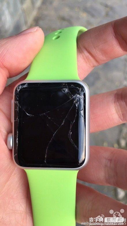更悲催来 Apple Watch入手俩小时就摔碎3
