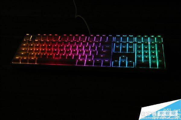 IKBC时光机机械键盘F-RGB开箱图赏:加入RGB背光灯效21