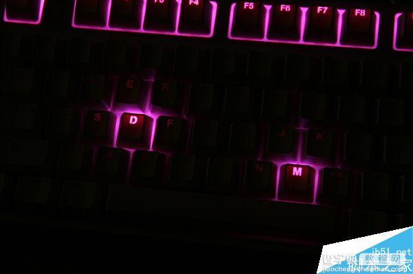 IKBC时光机机械键盘F-RGB开箱图赏:加入RGB背光灯效25