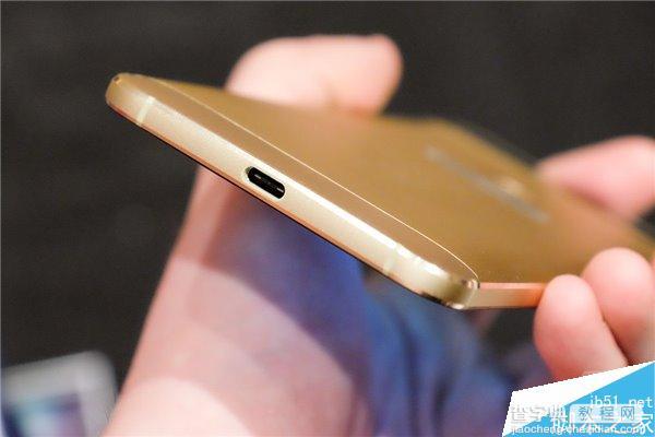 华为Nexus 6P金色版真机图赏 外观更时尚4