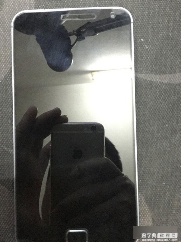 魅族mx4 pro怎么贴膜?mx4pro贴膜详细教程6