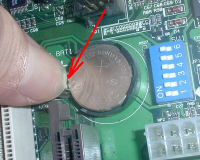 电脑初学指南:主板CMOS电池放电图解教程2
