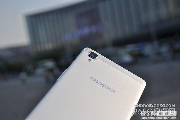 OPPO R7手机现场的开箱图赏 全金属一体颜值高高的15