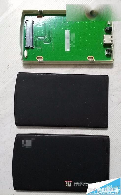 移动硬盘盒USB3.0怎么拆解安装? usb3.0移动硬盘盒评测1