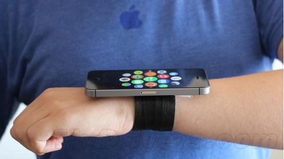 (图)苹果首款Apple Watch原型机曝光1