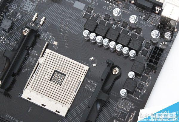 AMD AM4新接口主板B350图赏:支持DDR4内存13