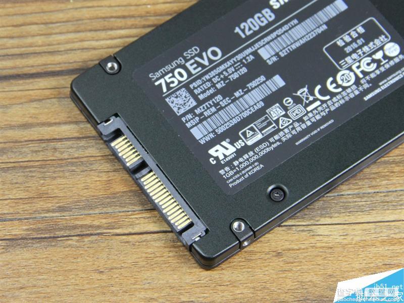 低端市场的SSD性能如何?两款热门入门级120GB SSD大比拼4
