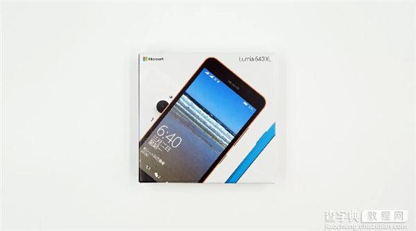 1899元国行Lumia 640XL开箱视频图赏1