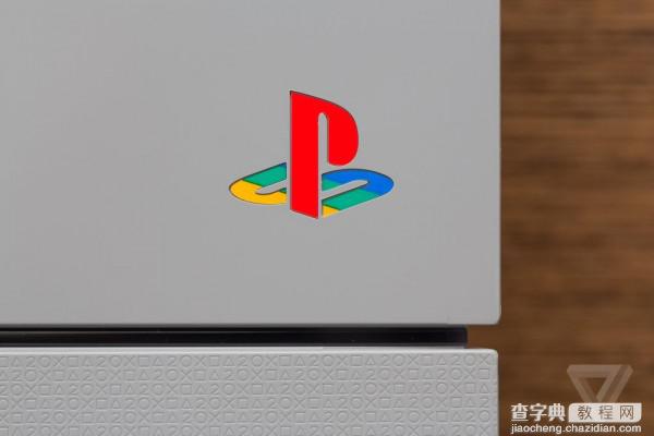 索尼20周年纪念版灰白色PS4开箱图赏6