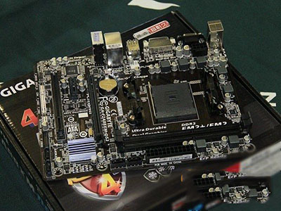 经典再升级 3500元 AMD880K+RX460四核独显游戏电脑配置推荐4