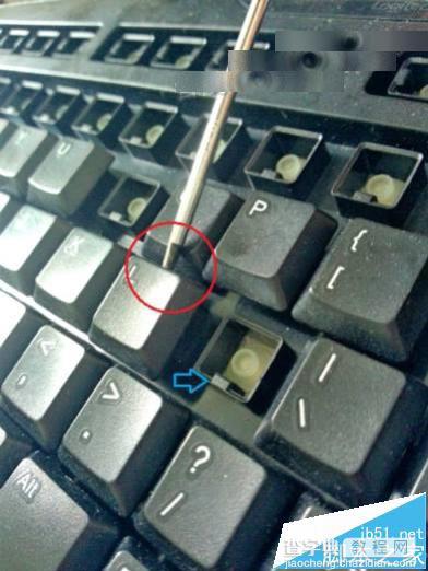 键盘怎么完全拆卸清理并重新组装?1