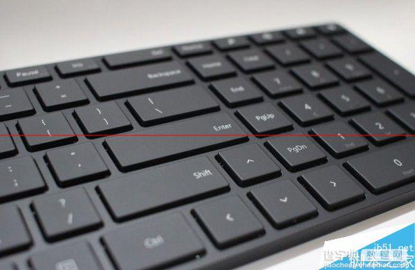 99.95美元 微软Designer蓝牙键盘鼠标上手测评5