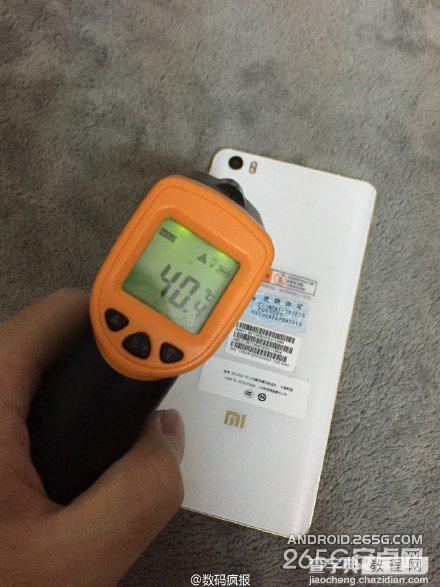 2999元小米Note顶配版温度实测 还是有点发烧但问题不大2