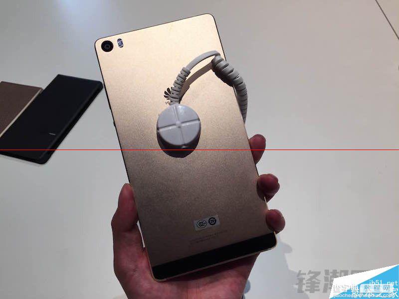 华为P8/P8 Max发布会现场新品上手图赏33