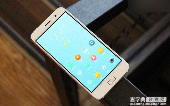 ZUK Z1有几种颜色？ZUK Z1手机是白色还是黑色好看？3
