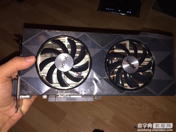 AMD R9 390X实卡/性能首曝 跑分10449分5