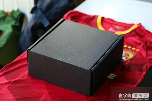 魅族MX5恒大纪念版开箱图赏 附送恒大球衣非常超值3