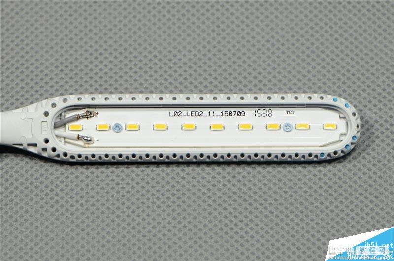 小米LED随身灯增强版开箱、拆解和评测:升级不加价18
