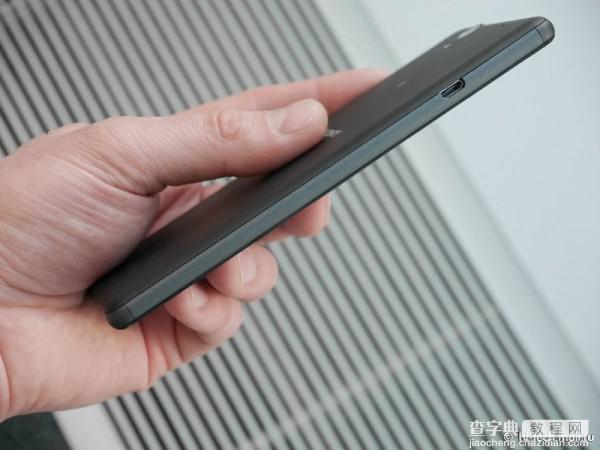 [视频]索尼自拍手机Xperia C4及C4 Dual上手试玩14