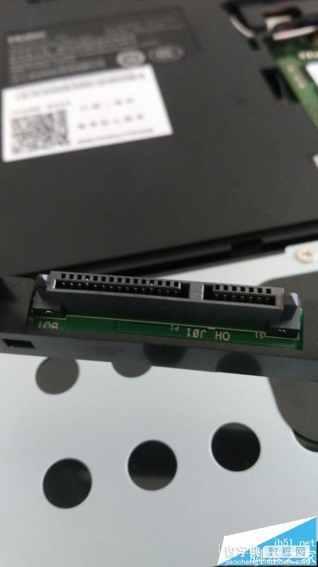 海尔s500笔记本怎么拆机加装固态硬盘?2