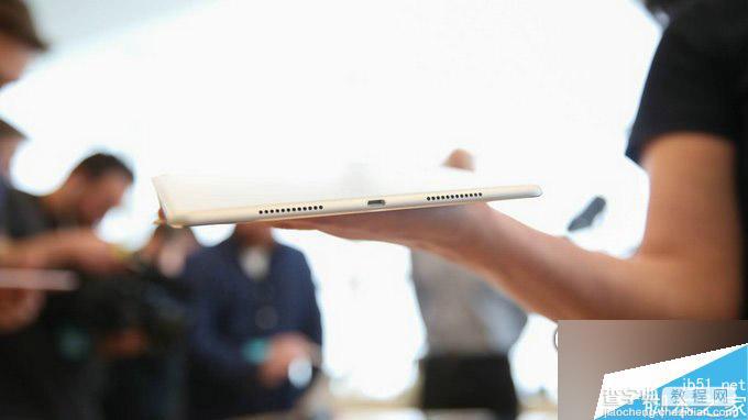 最新9.7英寸iPad Pro上手体验图赏:最适合我们习惯的大小8
