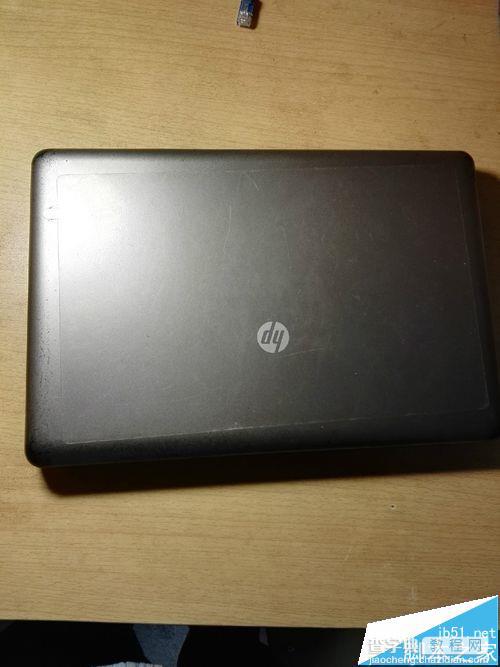 惠普HP431笔记本怎么拆机清灰?1