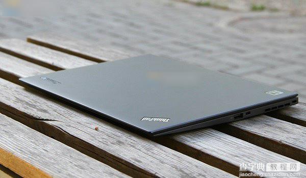 ThinkPad X1C做工如何？ThinkPad X1C 2015拆机图解3