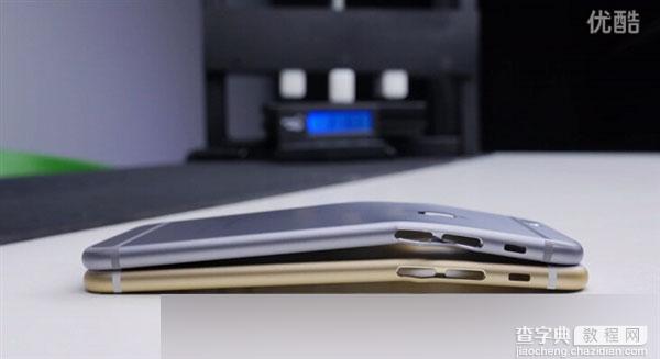 视频：iPhone 6S后壳抗压测试 巨硬不会再弯曲5