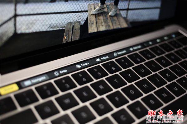 MacBook Pro怎么样 2016款苹果全新13/15英寸MacBook Pro现场实拍图3