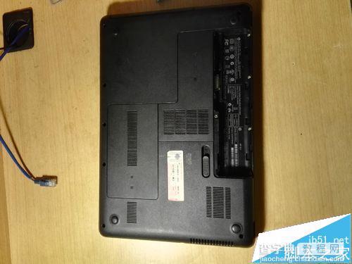 惠普HP431笔记本怎么拆机清灰?2