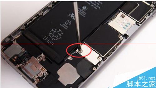 iphone6 plus电池怎么拆机更换？9