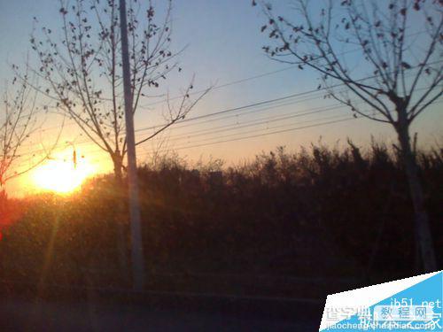 怎样在早晨乘车时捕捉美丽的朝阳画面?6