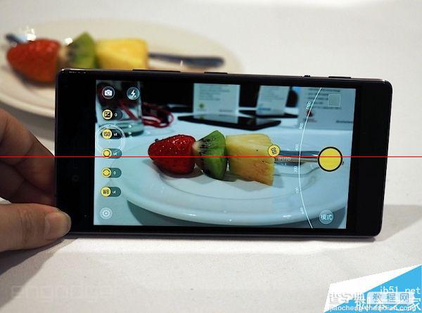 MWC 2015联想六款新品上手试玩29
