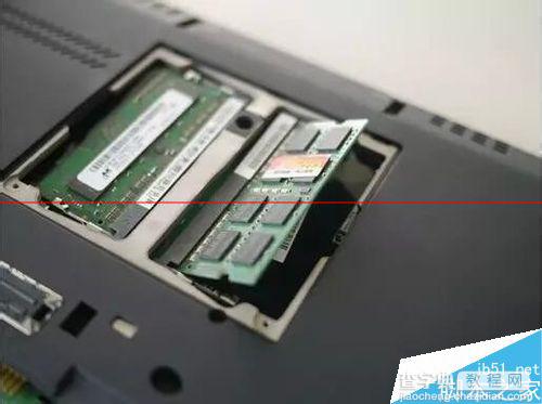 怎么添加ThinkPad X230内存或SSD固态硬盘？9