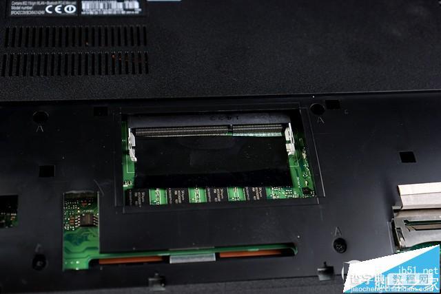 华硕fx50j笔记本怎么拆机加加固态硬盘/内存条等?8